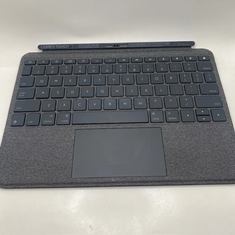 Logitech Combo Touch Keyboard Case iPad Air Pro Oxford YU0040 Backlit Trackpad
